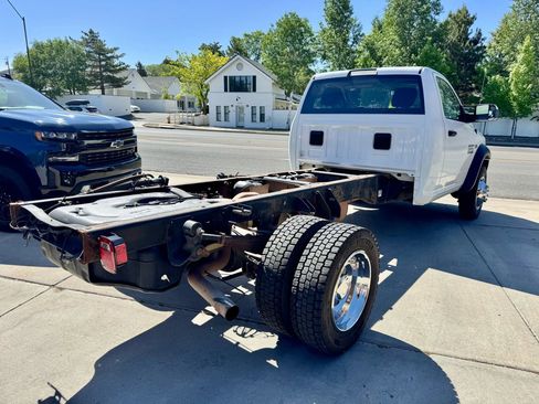Used 2018 RAM 5500 Tradesman w/ Power & Remote Entry Group image 4