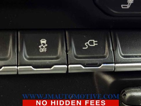 Used 2019 GMC Sierra 1500 Elevation w/ Elevation Value Package image 33