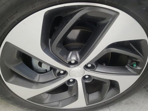 Used 2016 Hyundai Tucson Limited w/ Option Group 03 AWD/4WD image 31