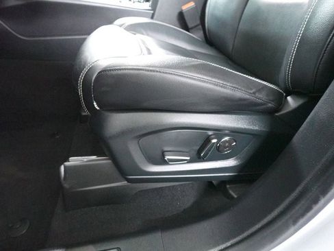 Used 2020 Ford Explorer ST w/ ST Street Pack image 11