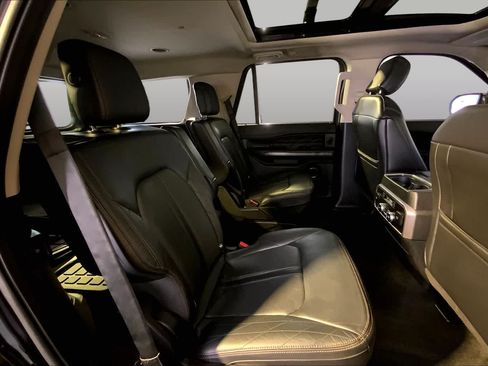 Used 2019 Ford Expedition Platinum AWD/4WD image 20