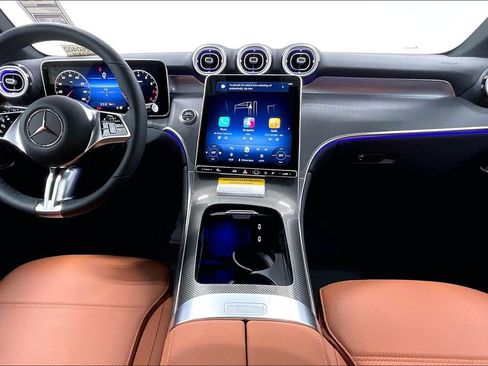 New 2026 Mercedes-Benz GLC 300 image 5