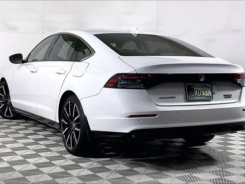 Used 2024 Honda Accord Touring image 13
