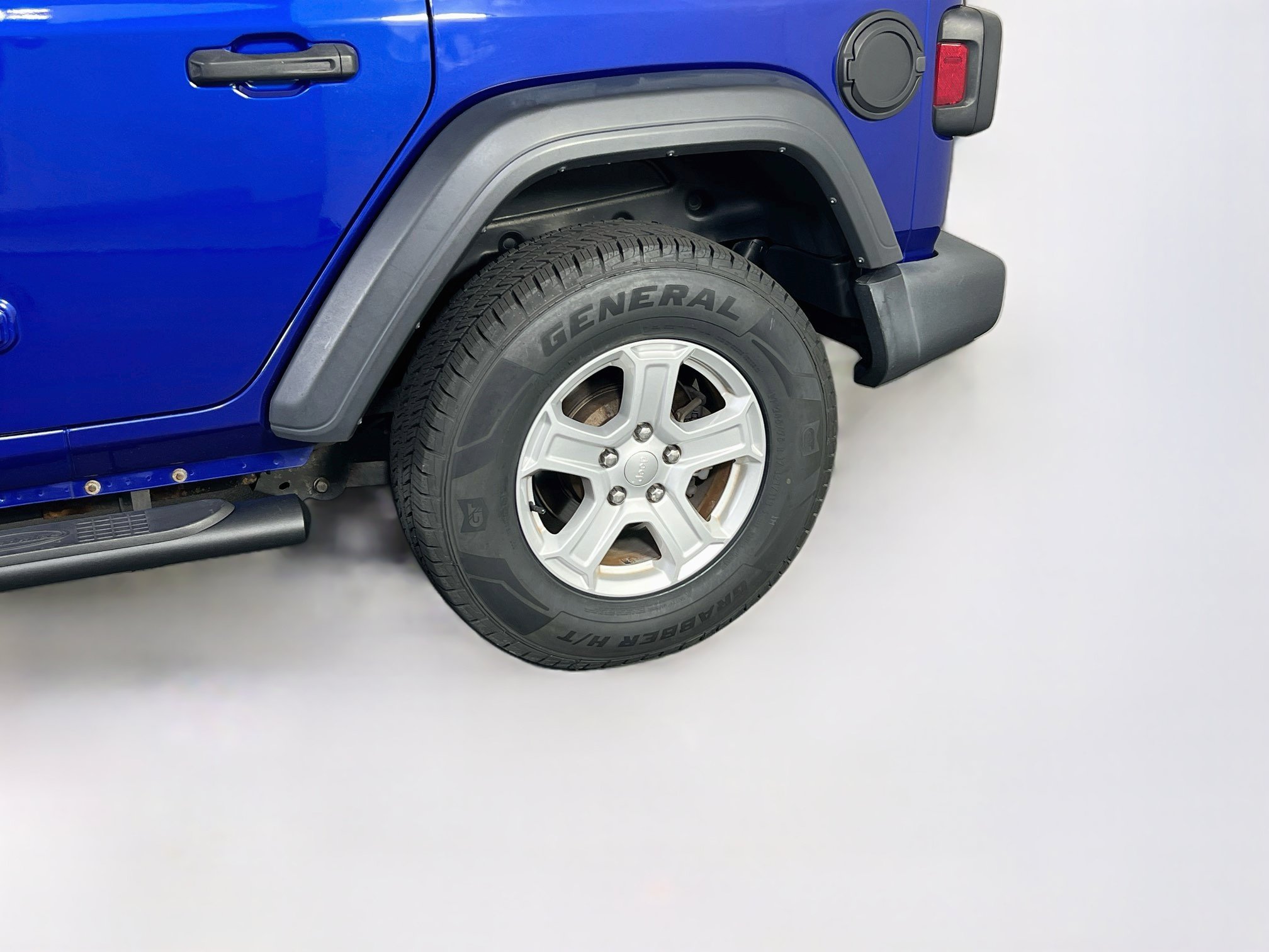 Used 2018 Jeep Wrangler Unlimited Sport S AWD/4WD image 28