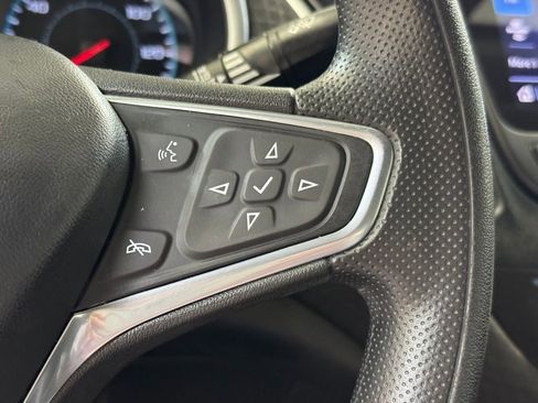 Used 2022 Chevrolet Malibu LT FWD image 33
