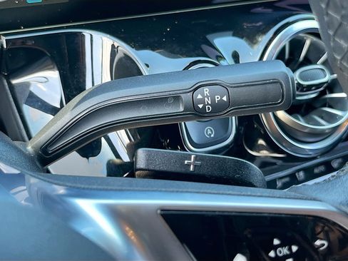 Used 2025 Mercedes-Benz GLA 250 image 17