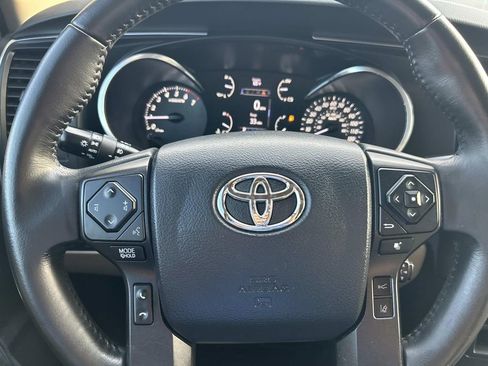 Used 2019 Toyota Sequoia SR5 image 31