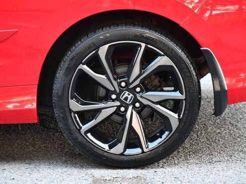 Used 2019 Honda Civic Sport image 12