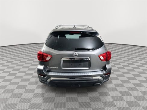 Used 2020 Nissan Pathfinder S image 7