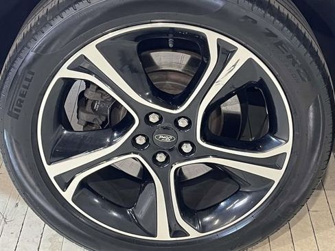 Used 2020 Ford Edge ST w/ Equipment Group 401A AWD/4WD image 14