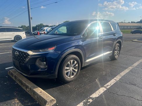 Used 2019 Hyundai Santa Fe SE AWD/4WD image 6