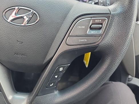 Used 2017 Hyundai Santa Fe Sport image 21