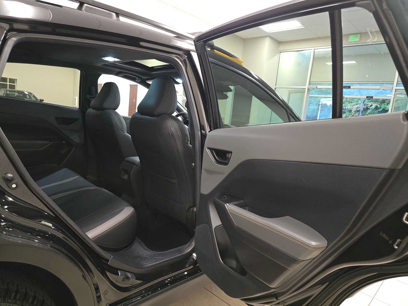 Used 2024 Subaru Crosstrek 2.5i Wilderness w/ Crosstrek Mirror Package AWD/4WD image 27