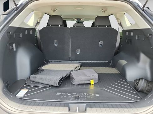 New 2026 Kia Sportage LX FWD image 13