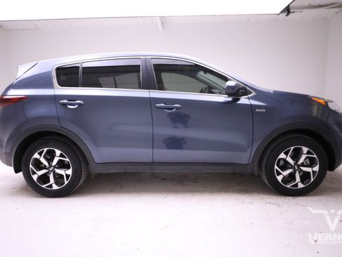 Used 2020 Kia Sportage LX image 6