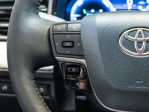 New 2026 Toyota Camry XLE AWD/4WD image 17