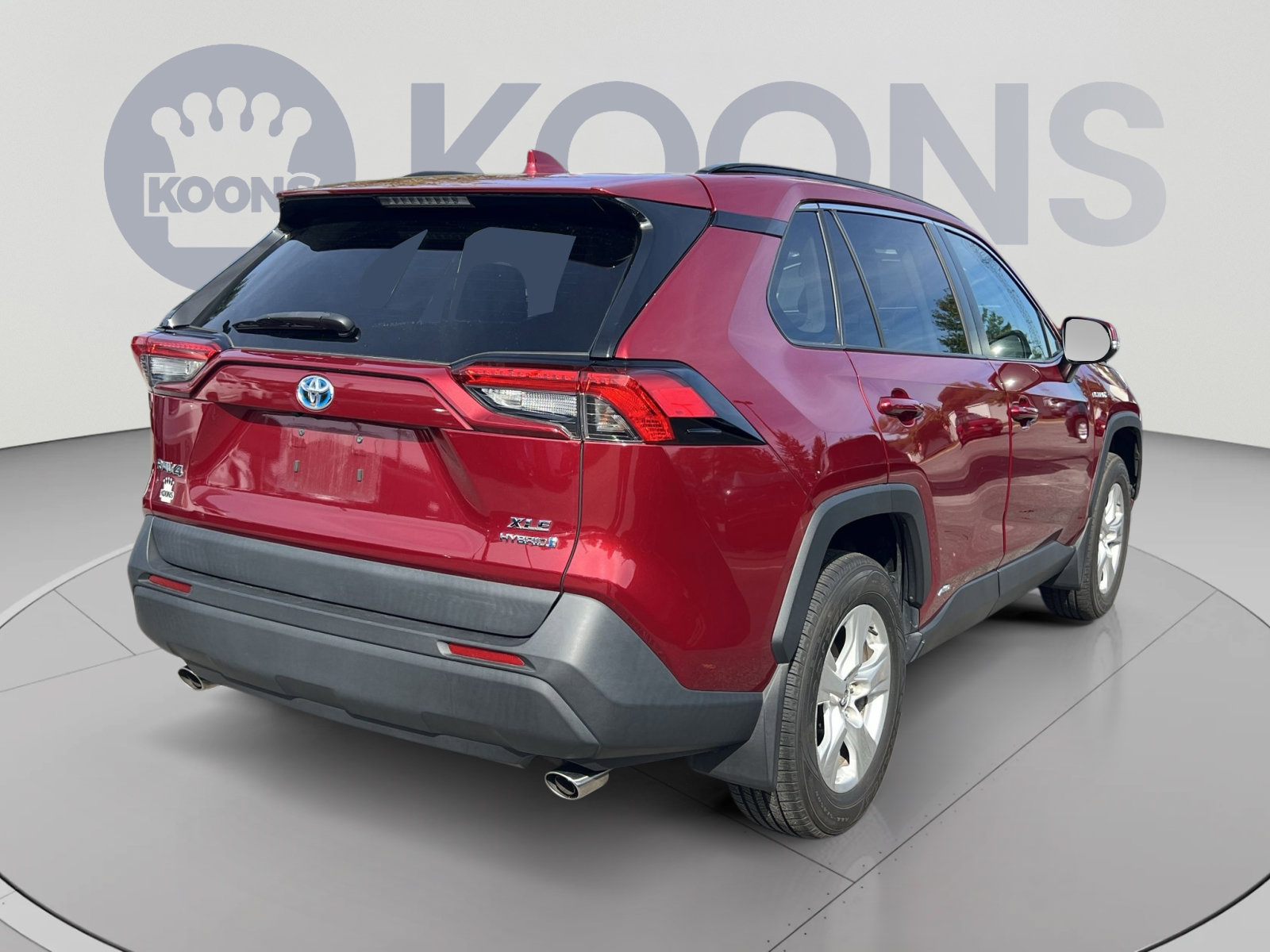 Used 2021 Toyota RAV4 XLE w/ Convenience Package AWD/4WD image 7