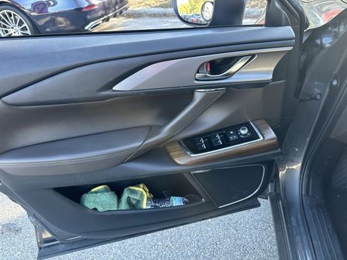 Used 2021 MAZDA CX-9 Signature image 15