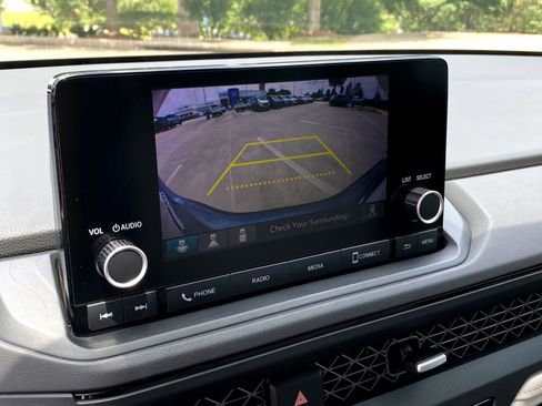Used 2024 Honda Accord EX image 18