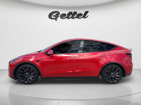Used 2023 Tesla Model Y Performance AWD/4WD image 8
