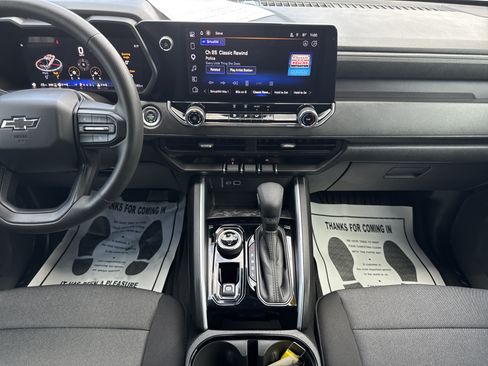 Certified 2024 Chevrolet Colorado Trail Boss w/ LPO, Dark Essentials Package AWD/4WD image 14