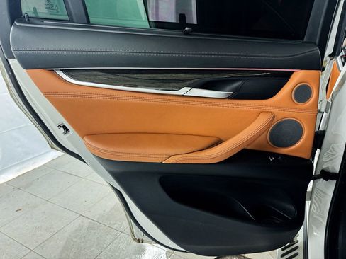 Used 2015 BMW X6 xDrive35i image 16