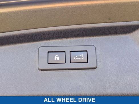 Used 2020 Subaru Outback Limited AWD/4WD image 35