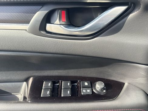 Certified 2025 MAZDA CX-5 Carbon Edition image 11