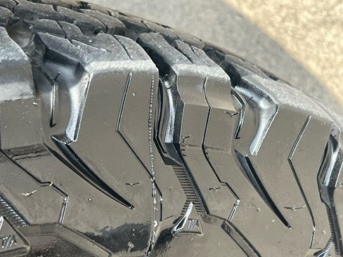 Used 2000 Chevrolet Silverado 1500 LS image 17