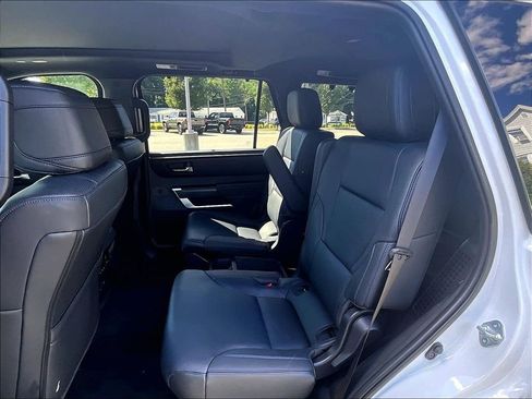 Used 2024 Toyota Sequoia Platinum AWD/4WD image 15
