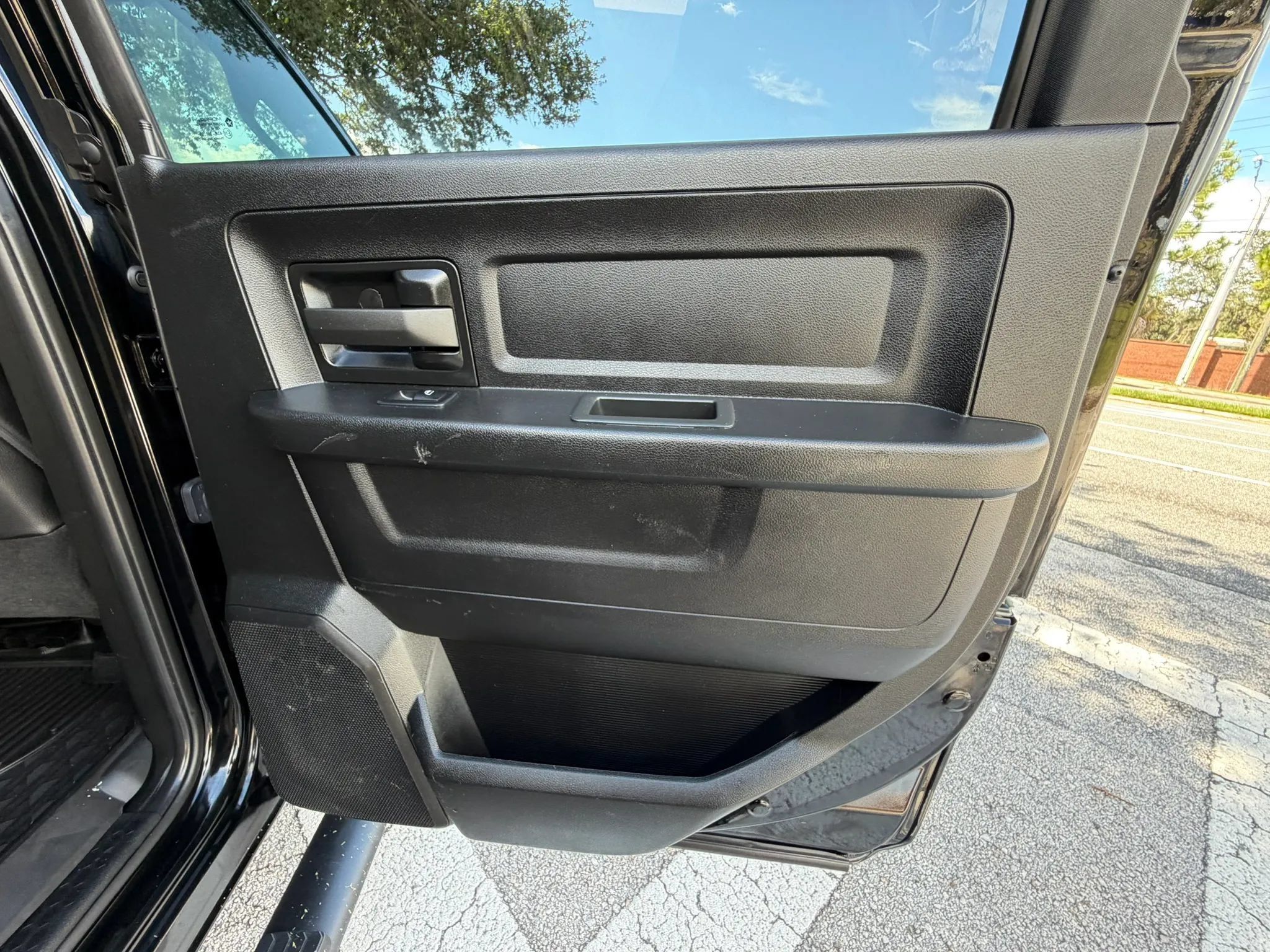 Used 2022 RAM 3500 Tradesman w/ Safety Group AWD/4WD image 31