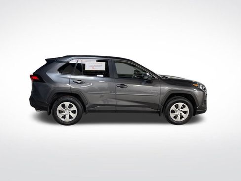 Used 2021 Toyota RAV4 LE image 6