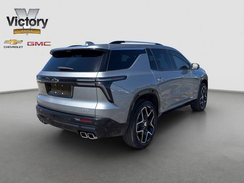 Used 2026 Chevrolet Traverse High Country w/ LPO, Floor Liner Package FWD image 6