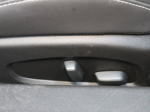 Used 2023 Chevrolet Camaro LT image 11