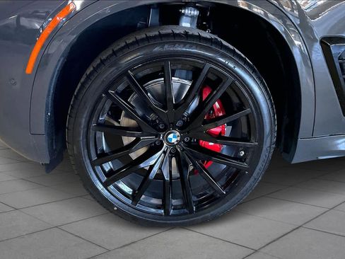 New 2026 BMW X5 sDrive40i image 11