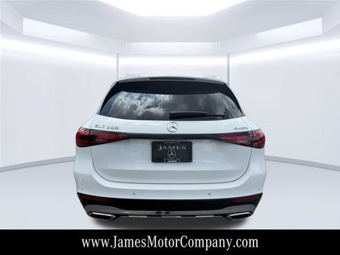 Certified 2026 Mercedes-Benz GLC 300 4MATIC image 9