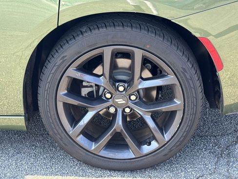 Used 2021 Dodge Charger SXT w/ Blacktop Package image 19