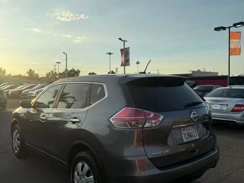Used 2015 Nissan Rogue S FWD image 5