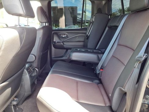 Used 2023 Honda Ridgeline Black Edition image 8