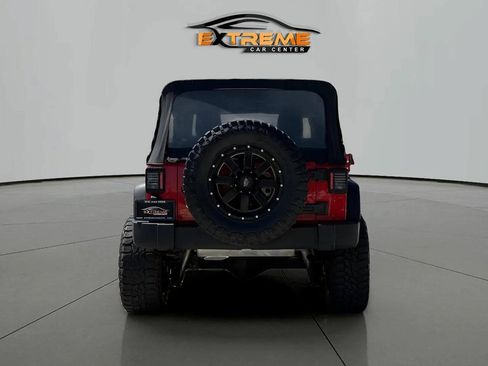 Used 2018 Jeep Wrangler Unlimited Sport AWD/4WD image 5