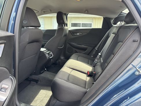 Used 2024 Chevrolet Malibu LT FWD image 29
