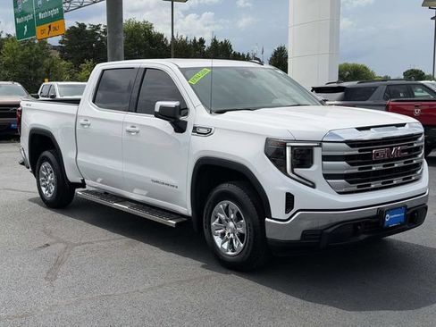 Used 2026 GMC Sierra 1500 SLE w/ Preferred Package AWD/4WD image 1