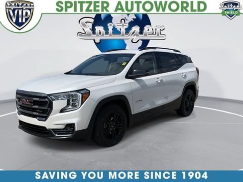 Used 2024 GMC Terrain AT4 w/ LPO, Floor Liner Package AWD/4WD image 4