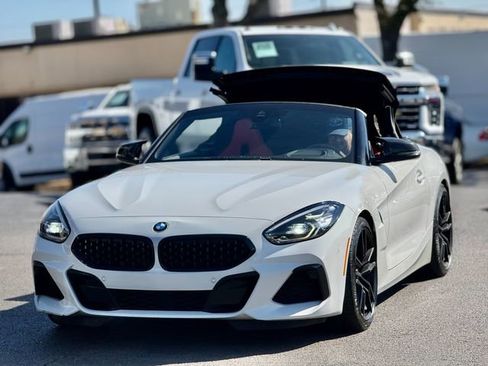 Used 2019 BMW Z4 sDrive30i w/ M Sport Package image 3