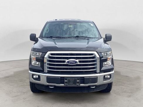 Used 2015 Ford F150 XLT w/ Equipment Group 302A Luxury image 8