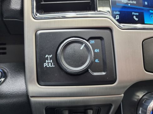 Used 2022 Ford F250 Platinum w/ Tremor Off-Road Package image 49