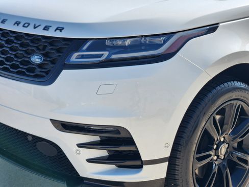 Used 2021 Land Rover Range Rover Velar R-Dynamic S AWD/4WD image 30