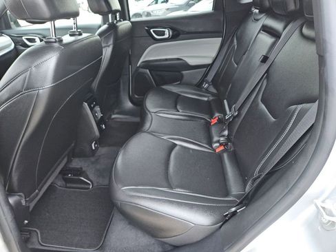 Used 2025 Jeep Compass Limited AWD/4WD image 27