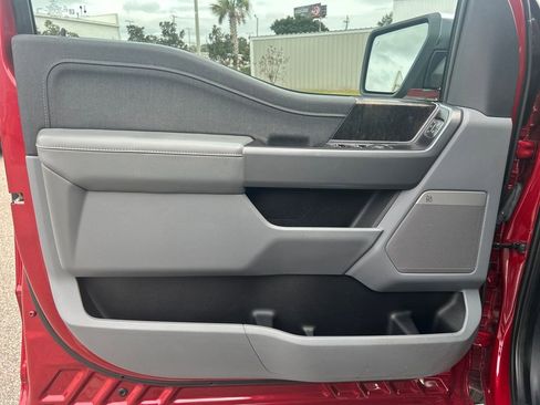 Used 2021 Ford F150 Lariat w/ Equipment Group 502A High image 9