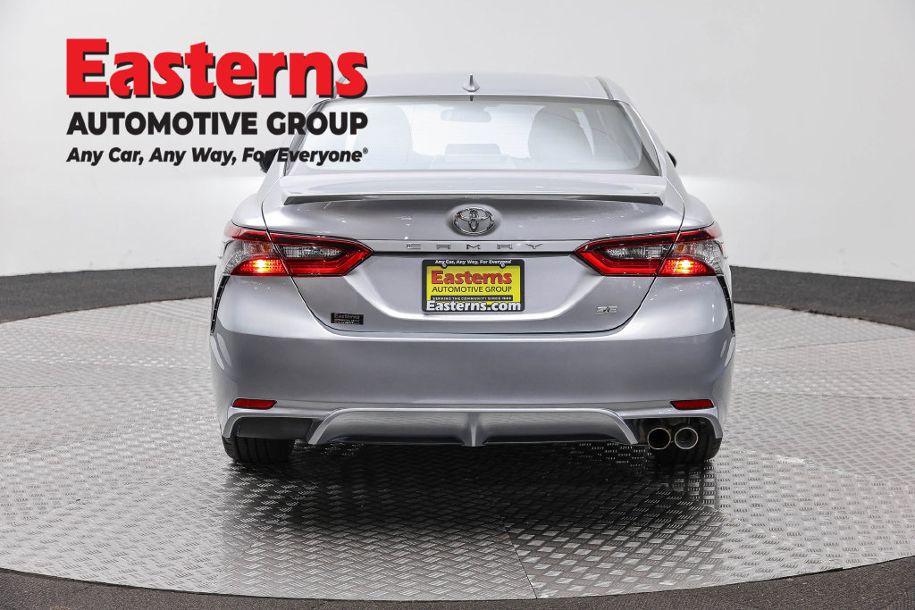 Used 2024 Toyota Camry SE FWD image 6